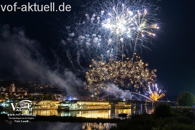 B-SA-Donau in Flammen Foto Laudi -100702.jpg